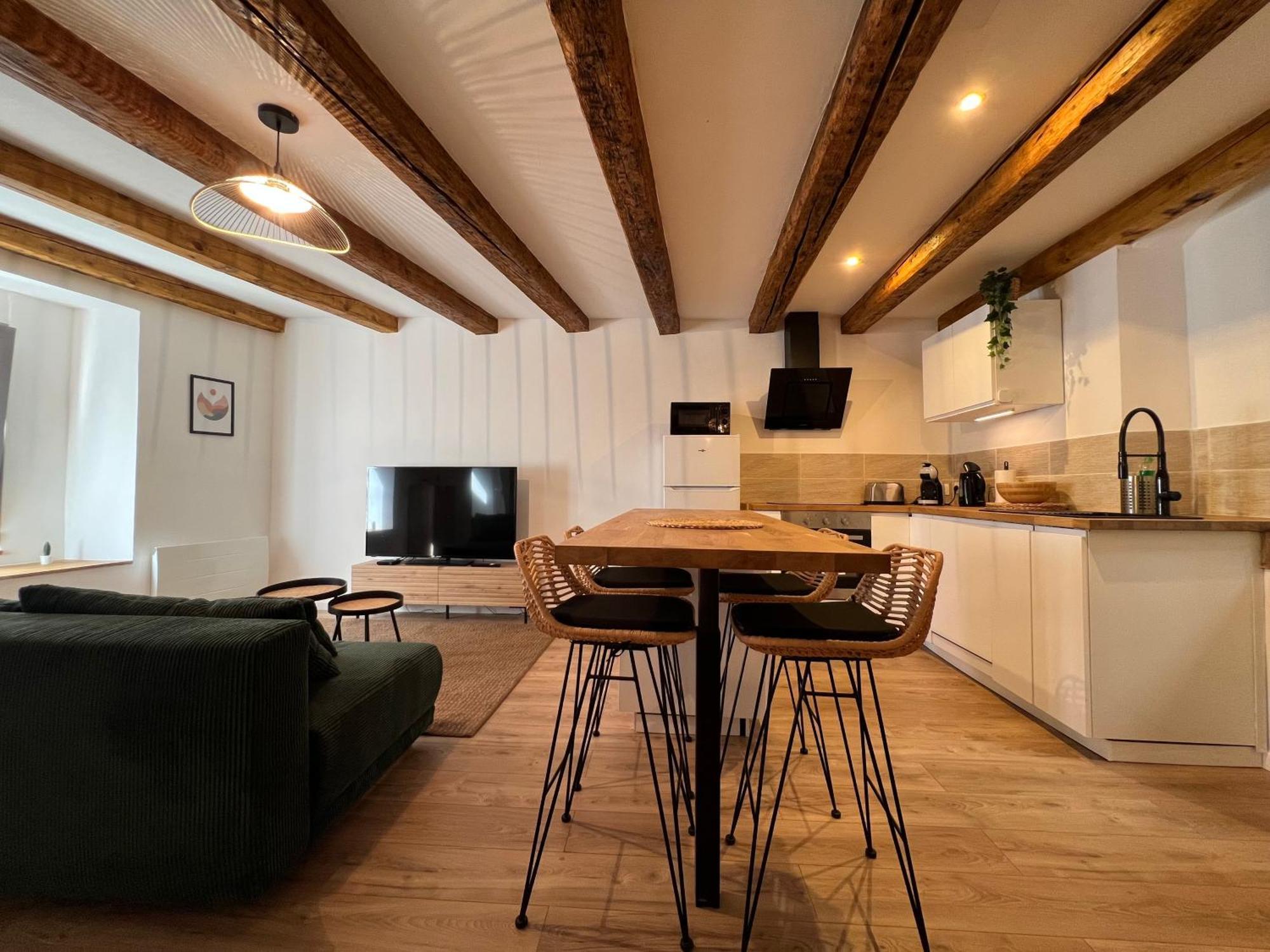 Apartment Les Poutres De Cuvier Montbeliard